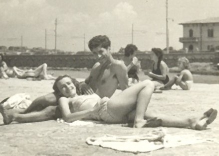 Mario Nigro, en el 1947, con su futura esposa, Violetta